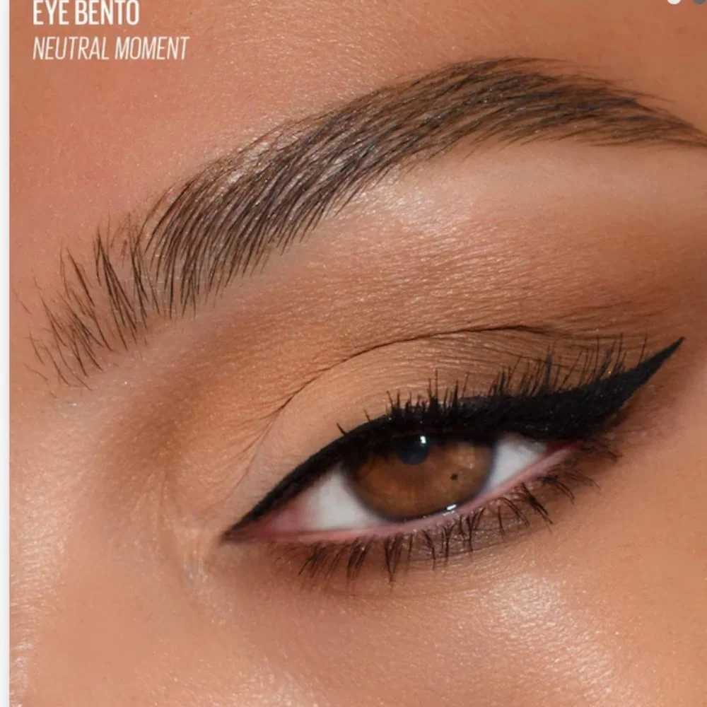 Kaja Beauty Eyeshadow Trio - Picture 3 of 7